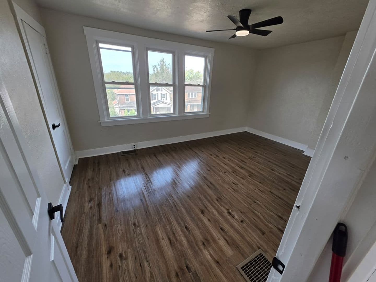 Pittsburgh House: 2028 Chalfant St