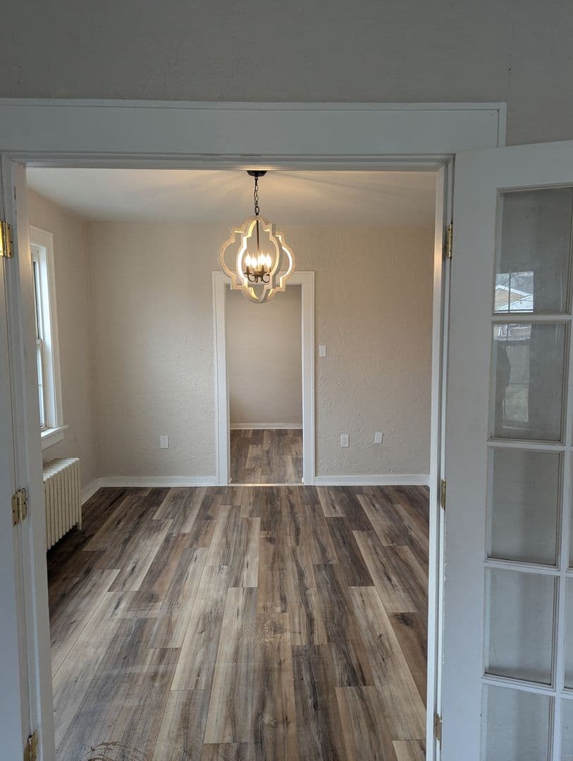 Pittsburgh Apartment: 531 Halsey Ave.