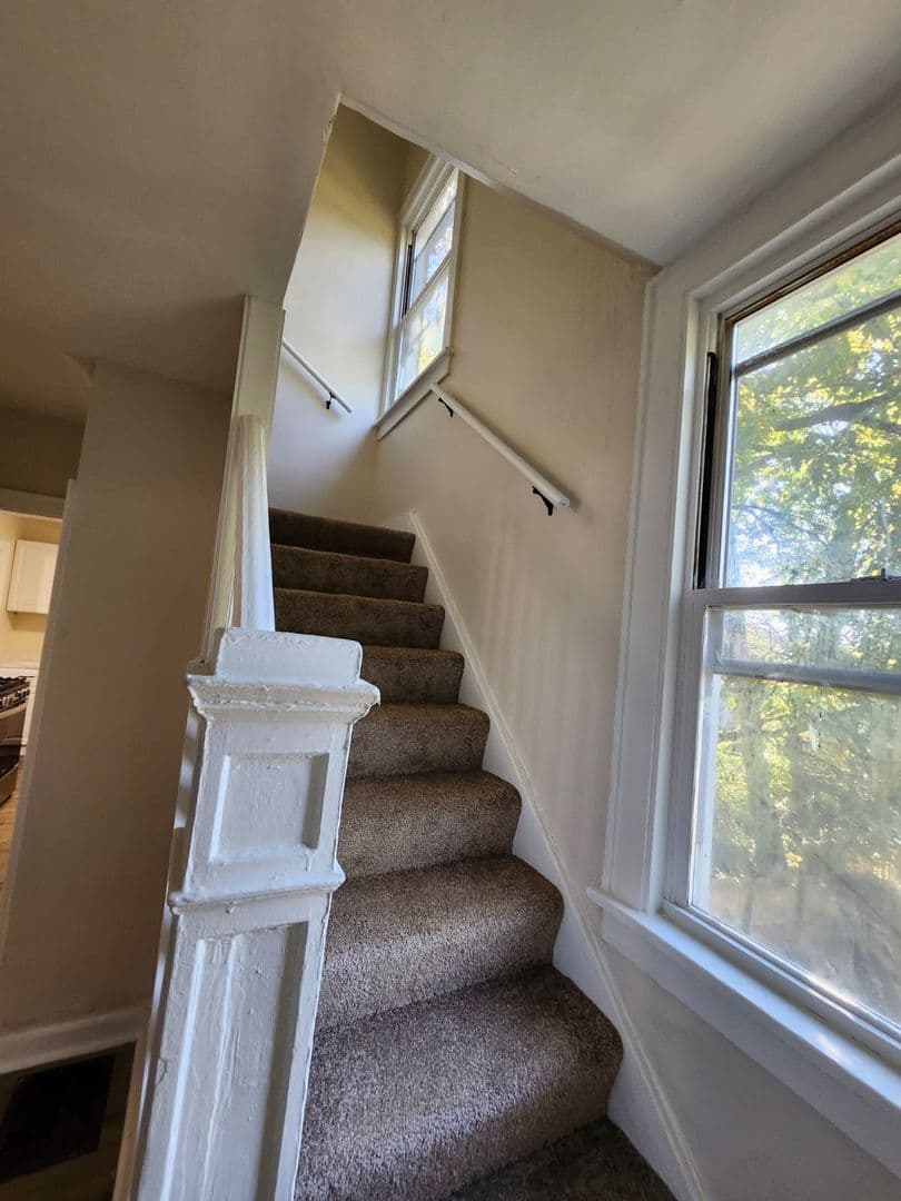 Pittsburgh House: 2731 Merwyn Ave