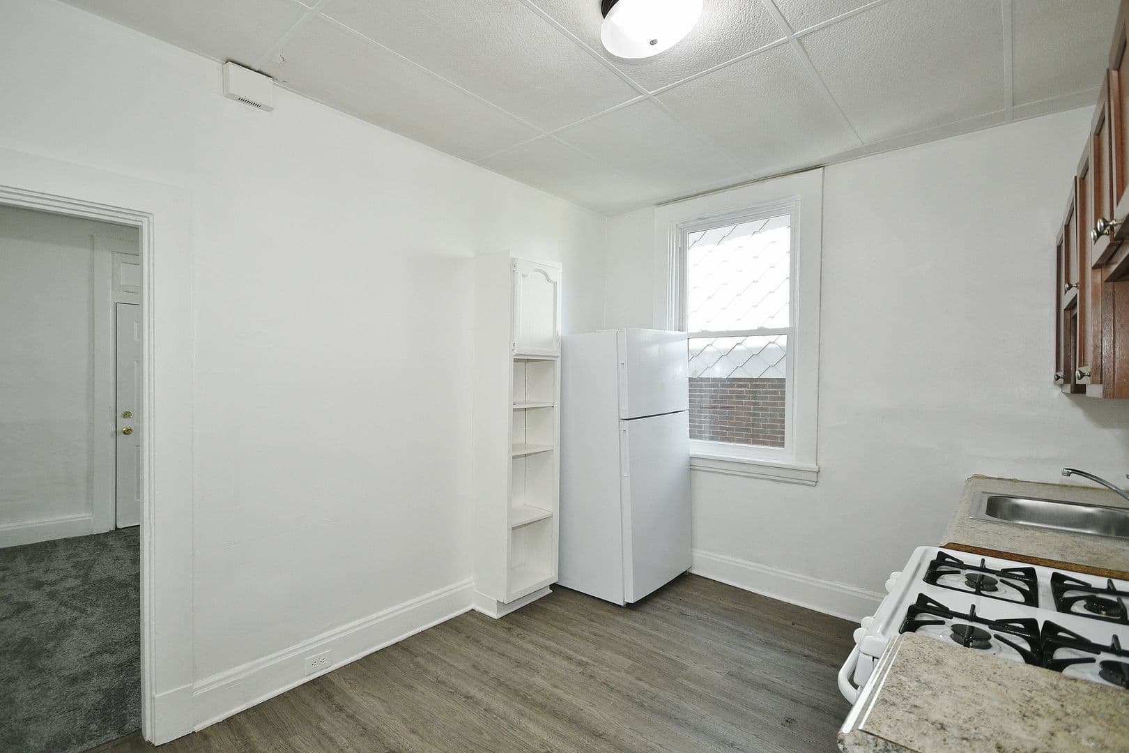 Pittsburgh Apartment: 805-807 Bayonne Ave