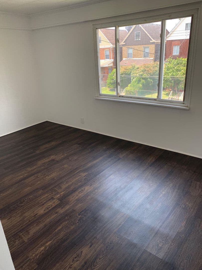 Pittsburgh Apartment: 7330 Denniston Ave