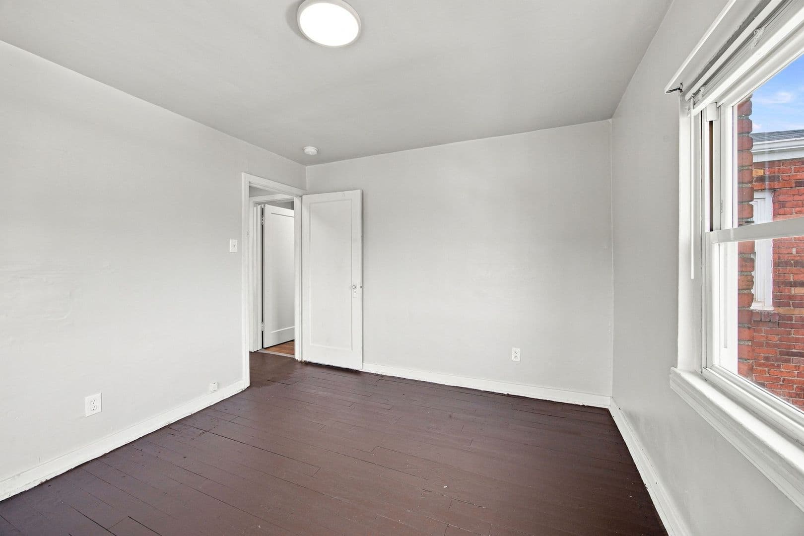 Mckeesport Apartment: 2937-2939 Freeland St