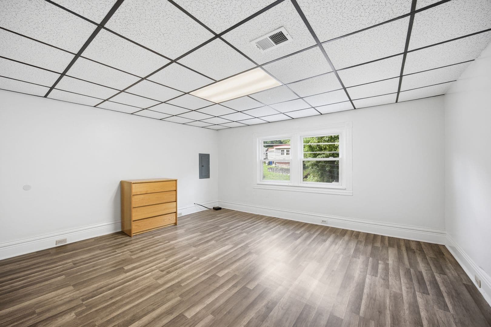 Pittsburgh Apartment: 2822 Salisbury Street