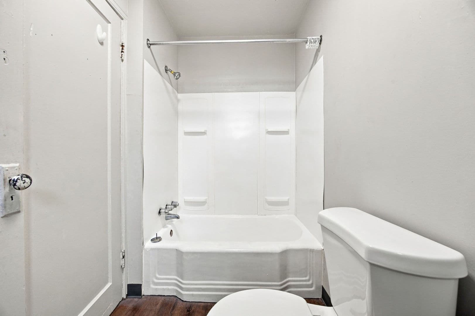 Mckeesport Apartment: 2937-2939 Freeland St