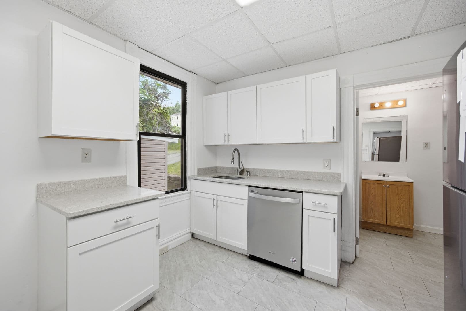 Pittsburgh Apartment: 2822 Salisbury Street
