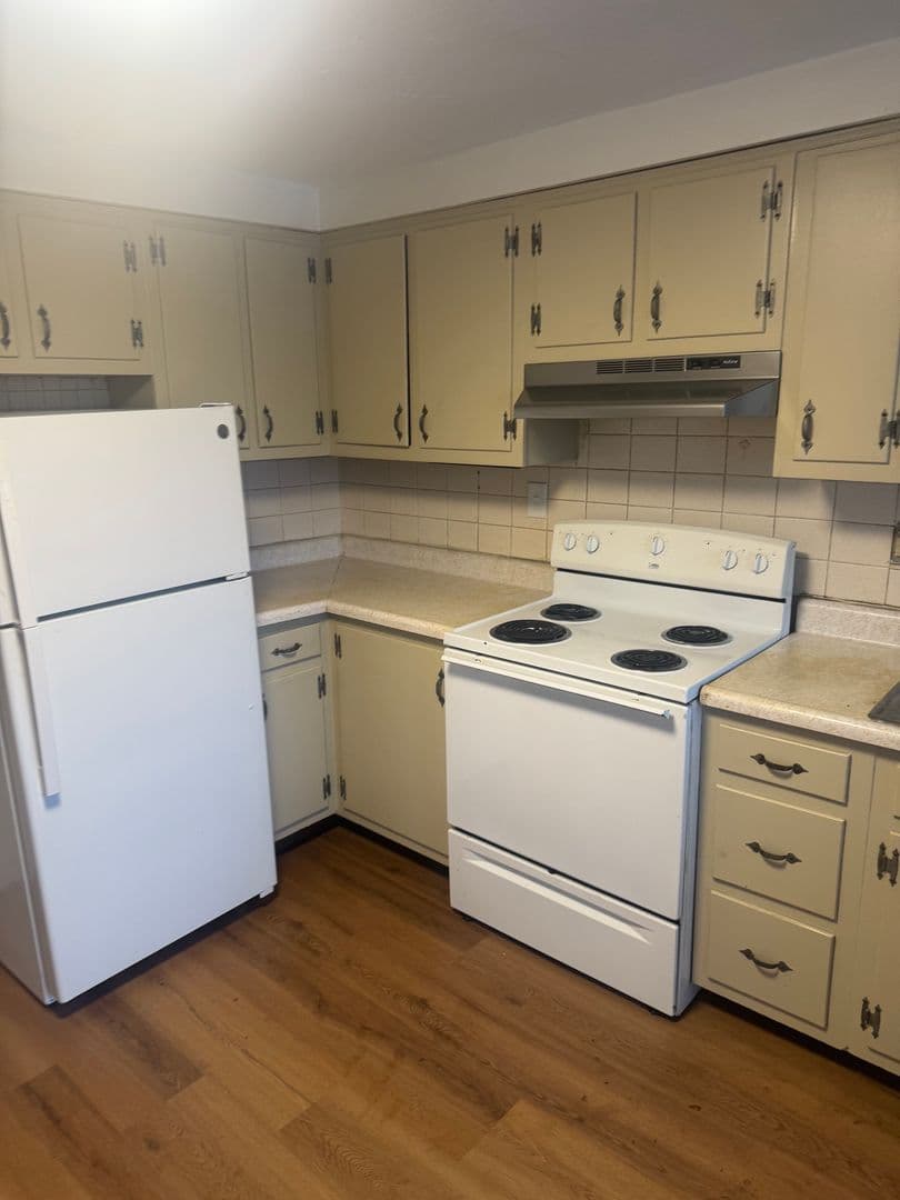 Pittsburgh Apartment: 225 South Saint Clair St.