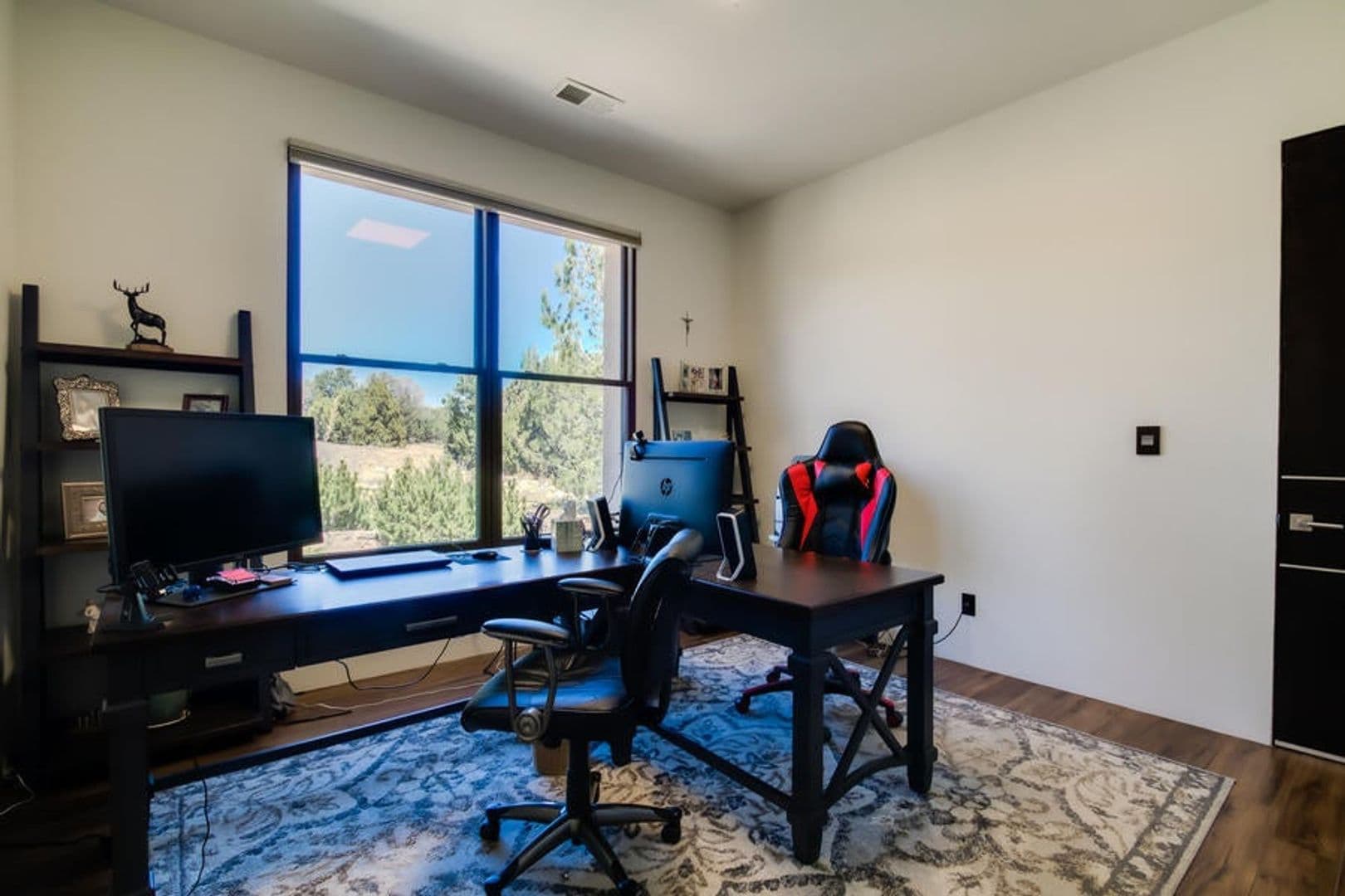 Sandia Park House: 31 Hogan Ct