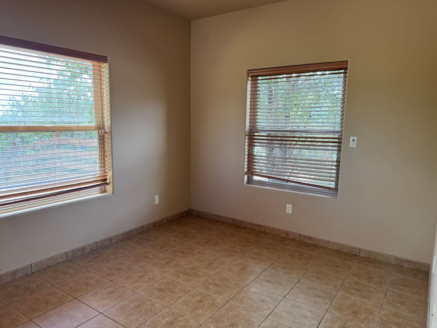 Sandia Park House: 9 Jordan Ct