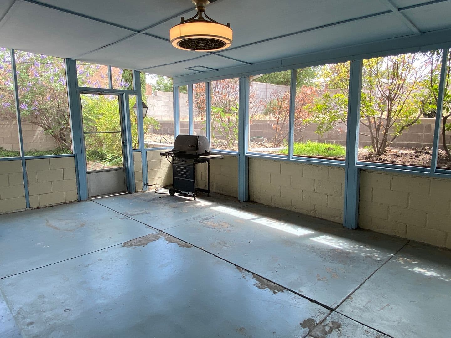 Albuquerque House: 1612 Princeton Dr SE