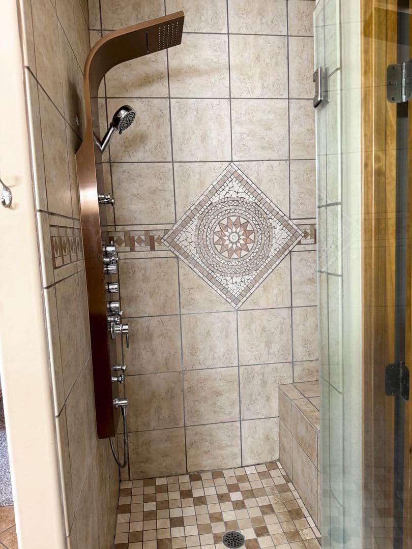 Sandia Park House: 9 Jordan Ct