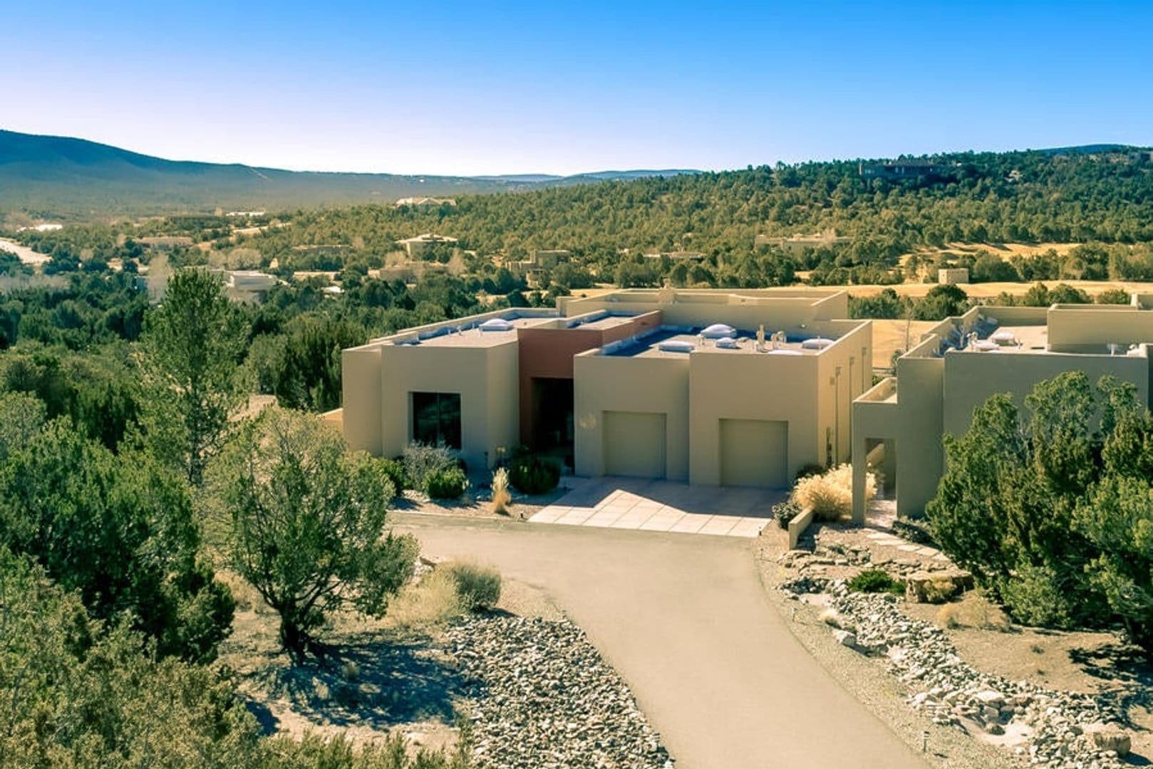 Sandia Park House: 31 Hogan Ct