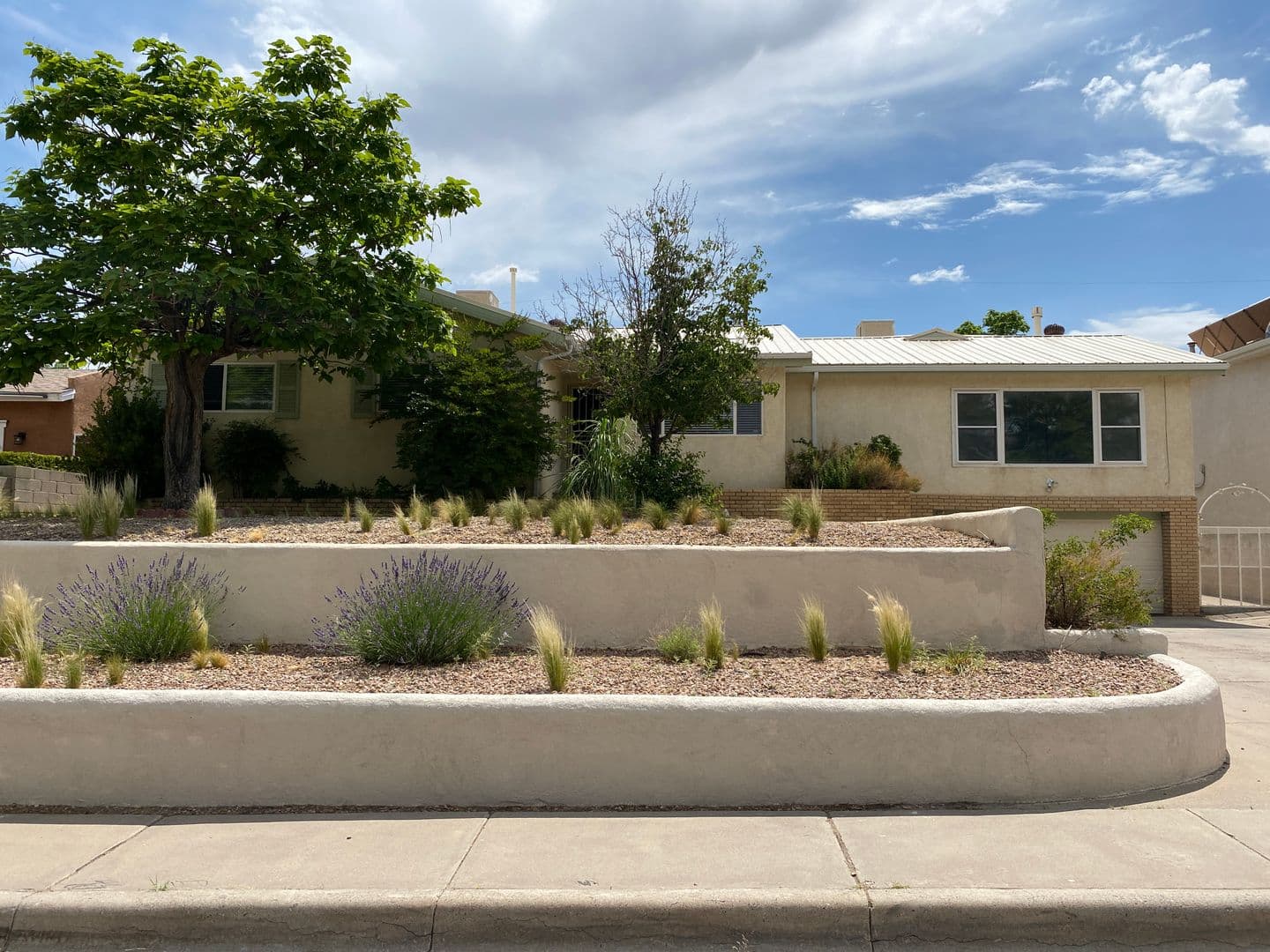 Albuquerque House: 1612 Princeton Dr SE