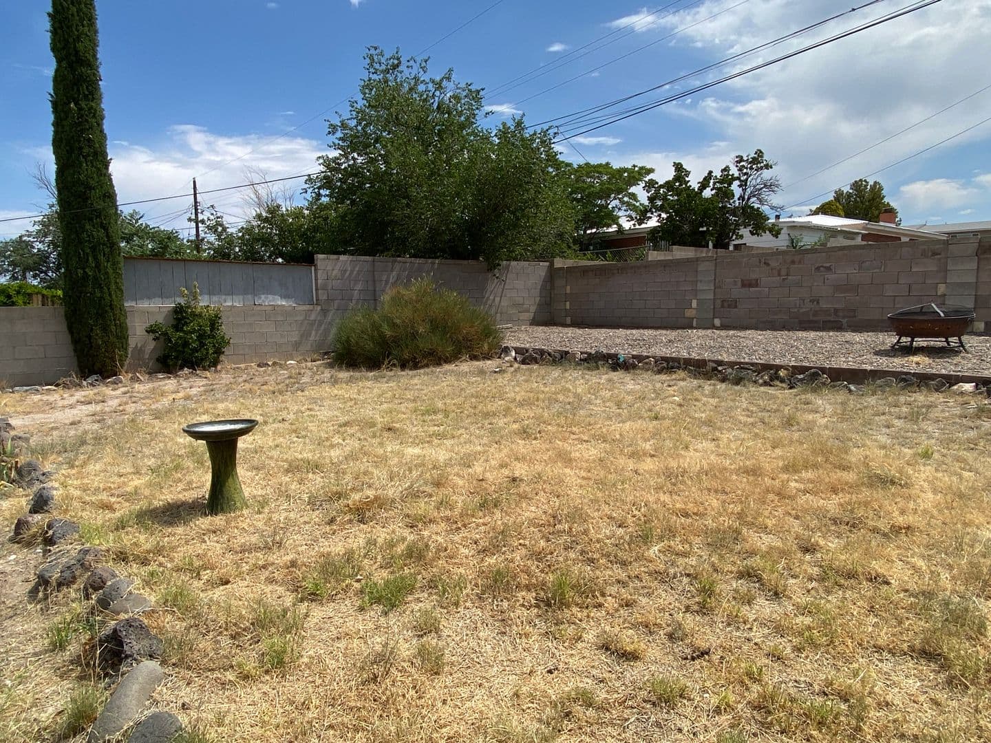 Albuquerque House: 1612 Princeton Dr SE