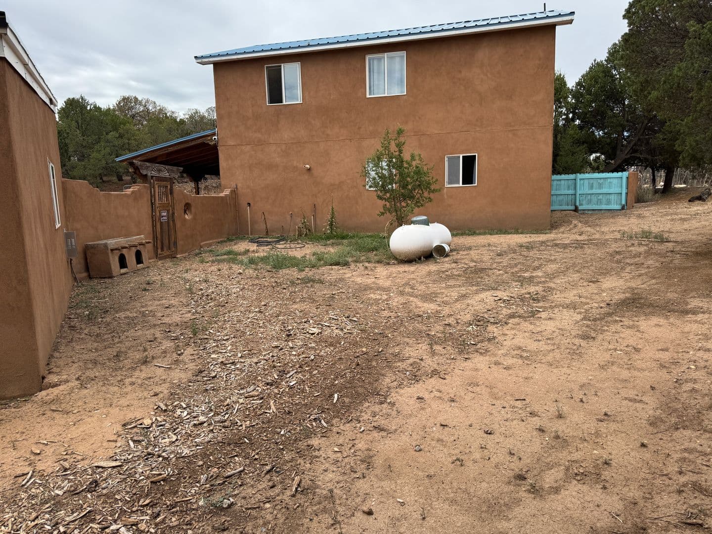 Tijeras House: 20 B Axton Ln