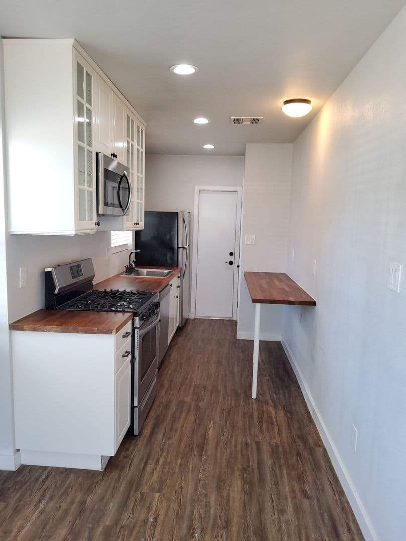 Phoenix Apartment: 4248 N 12th St