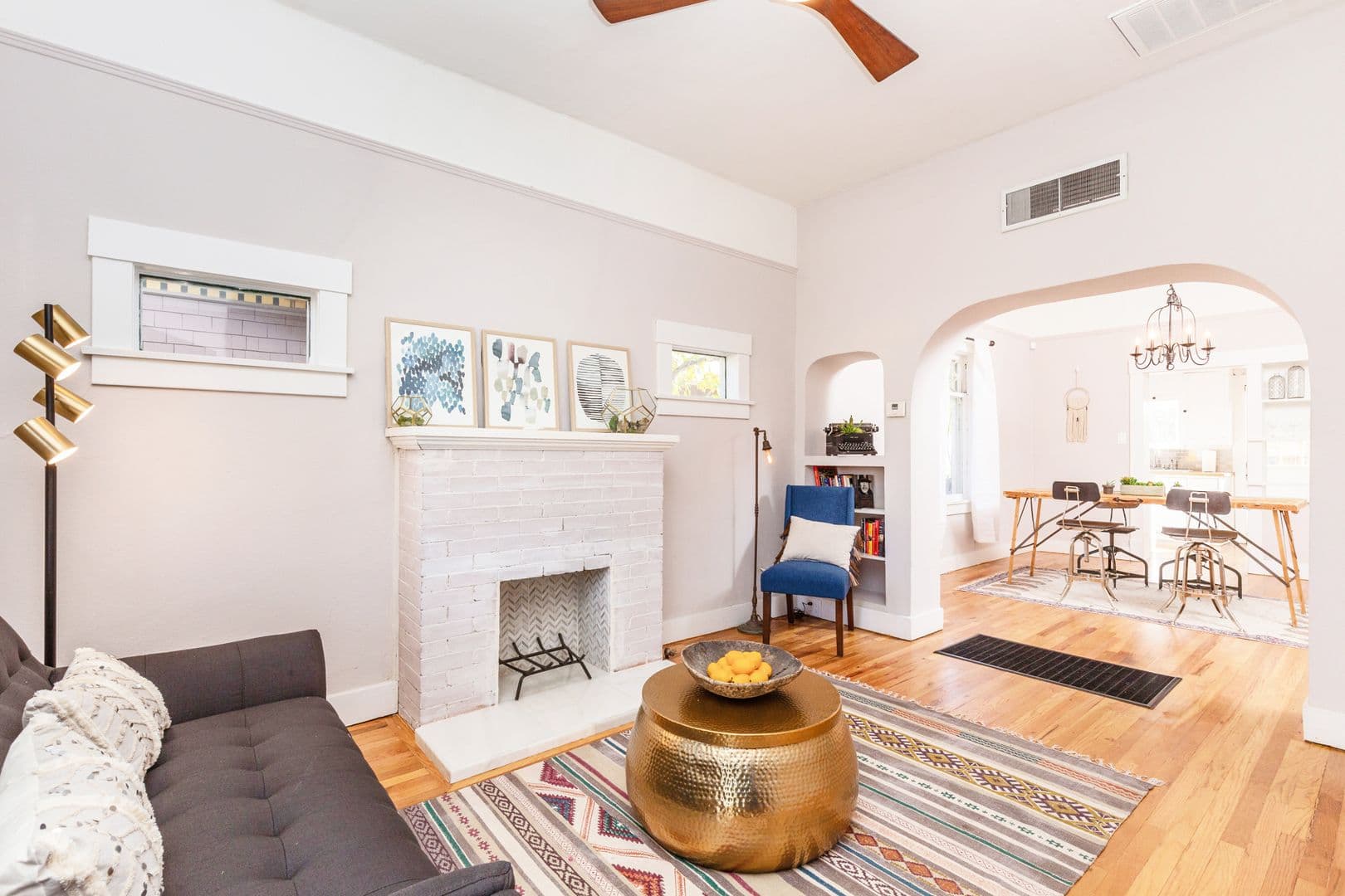 Phoenix House: 1325 W Woodland Ave