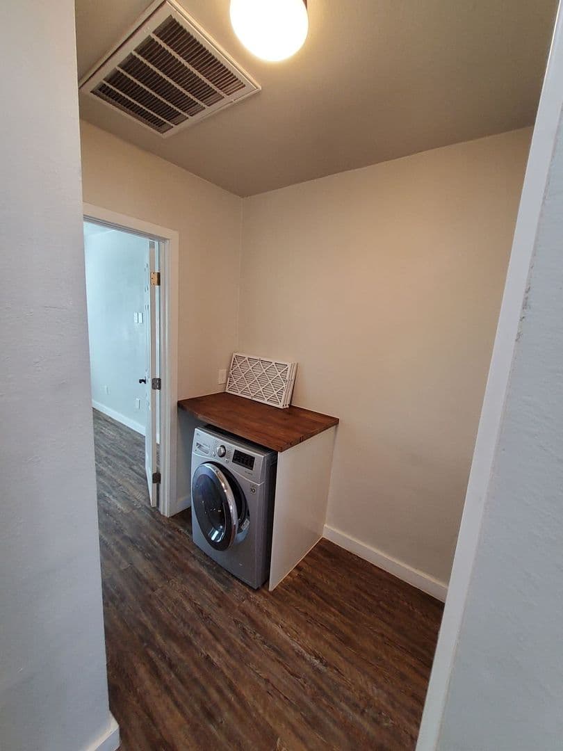 Phoenix Apartment: 4248 N 12th St