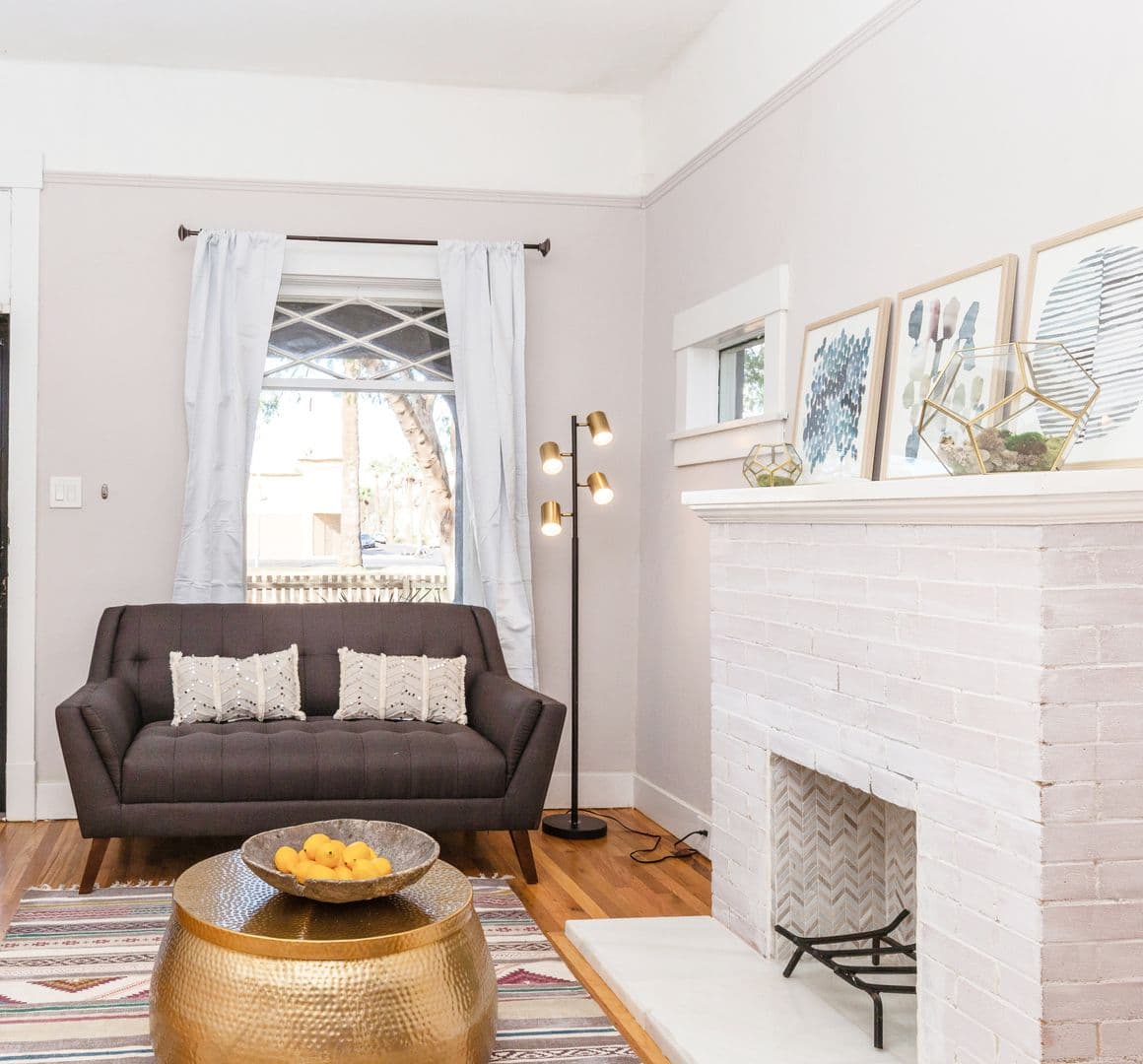 Phoenix House: 1325 W Woodland Ave