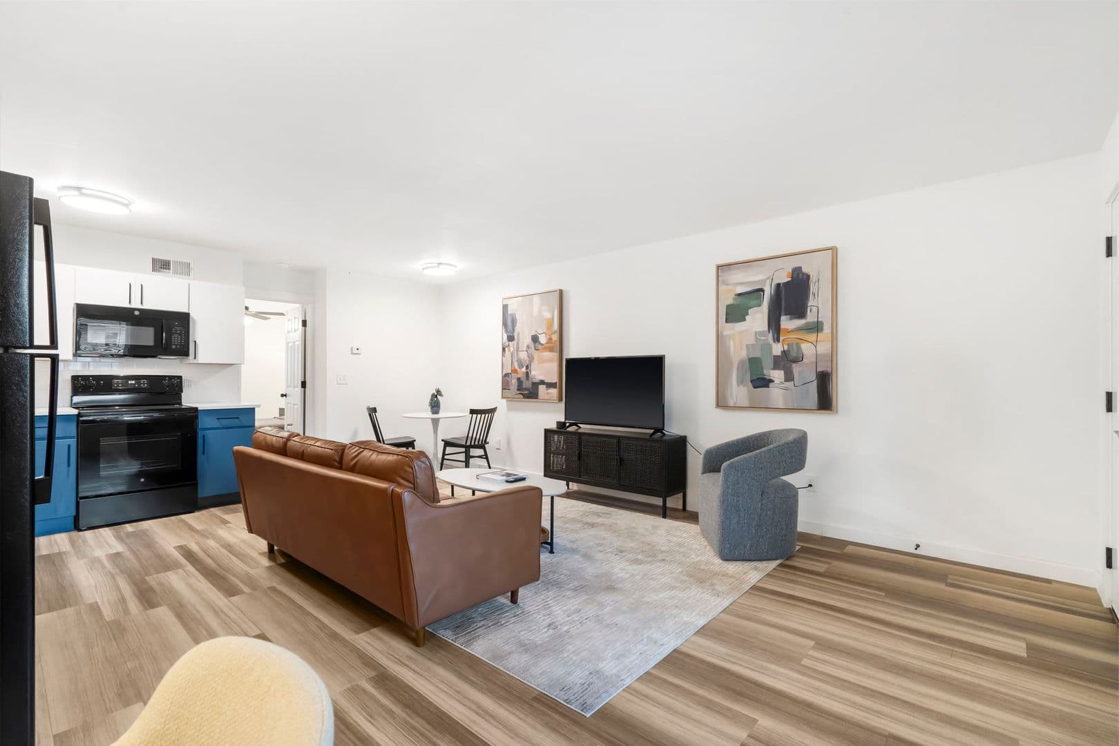 Fayetteville Apartment: 701 W Sycamore Street