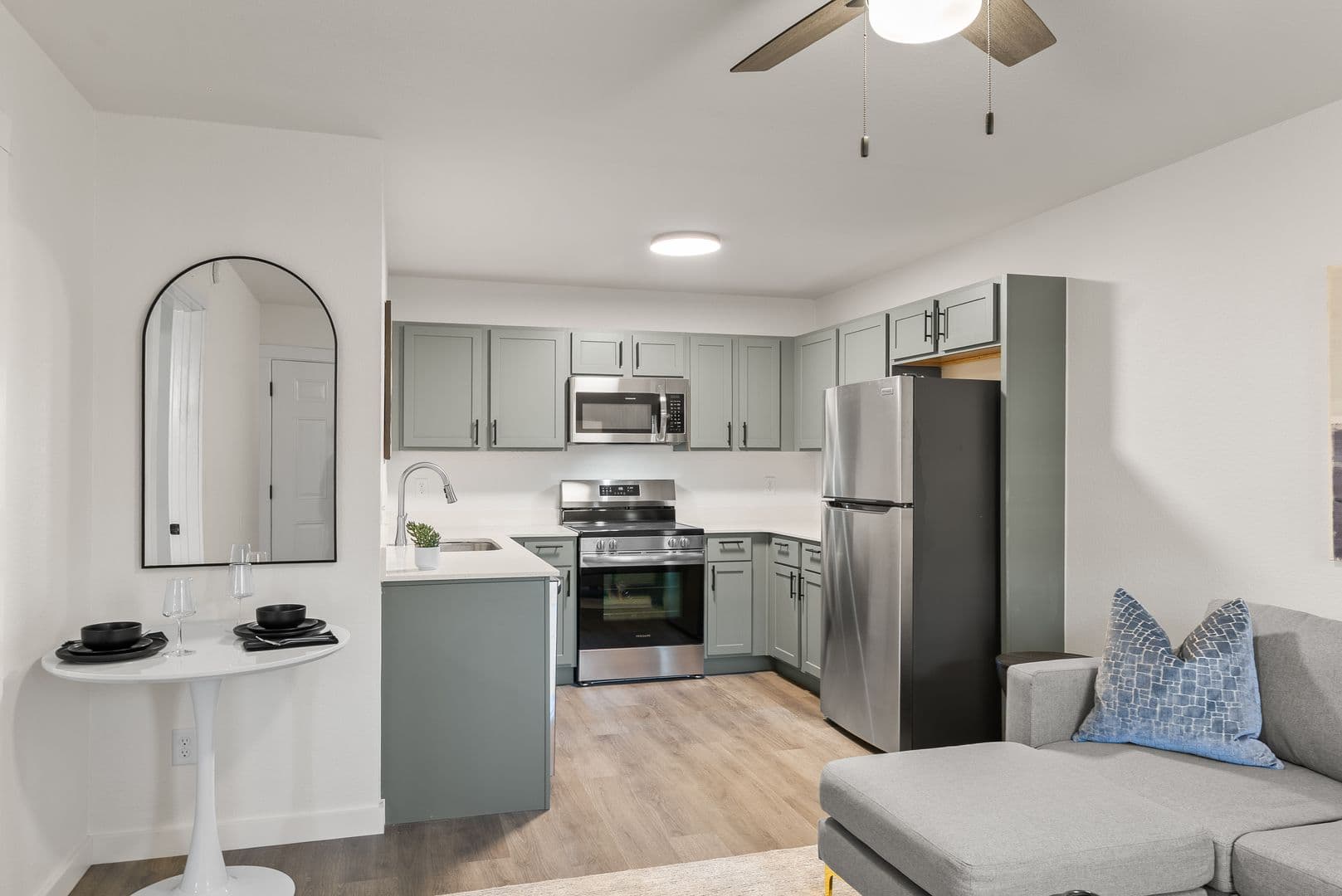 Fayetteville Apartment: 1767 W Bedford Loop
