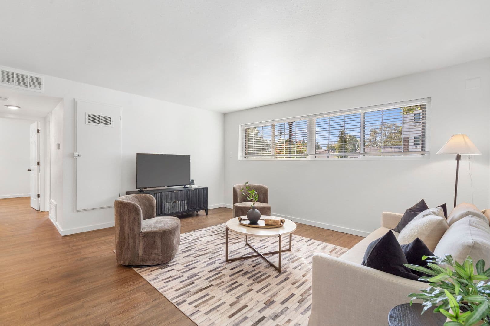 Fayetteville Apartment: 2000 N Garland Ave