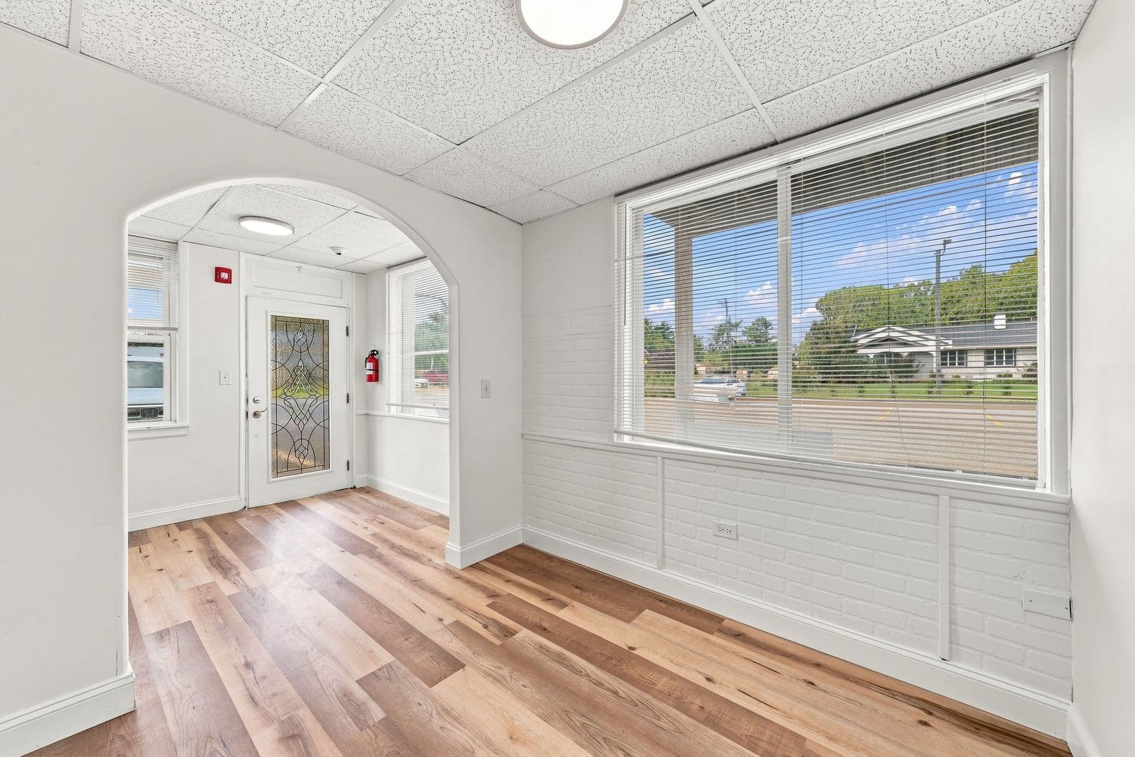 Somers Point Apartment: 805 W New York Ave