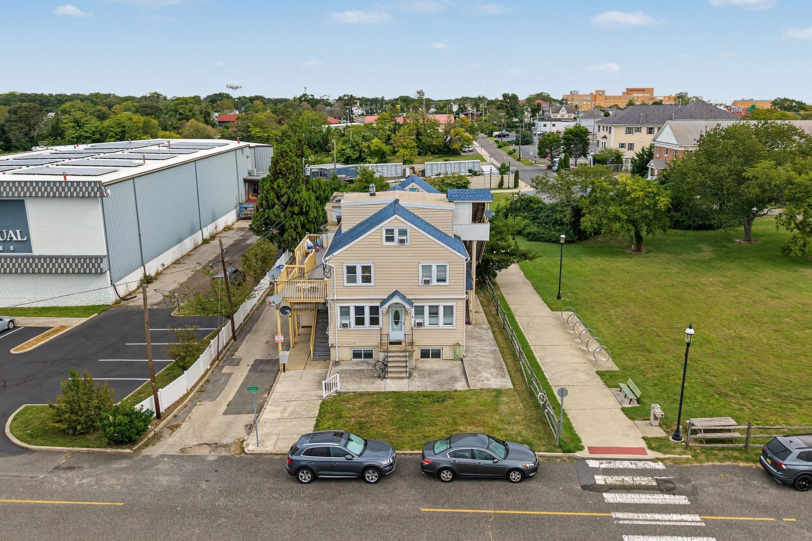 Somers Point Apartment: 1 Braddock Ave