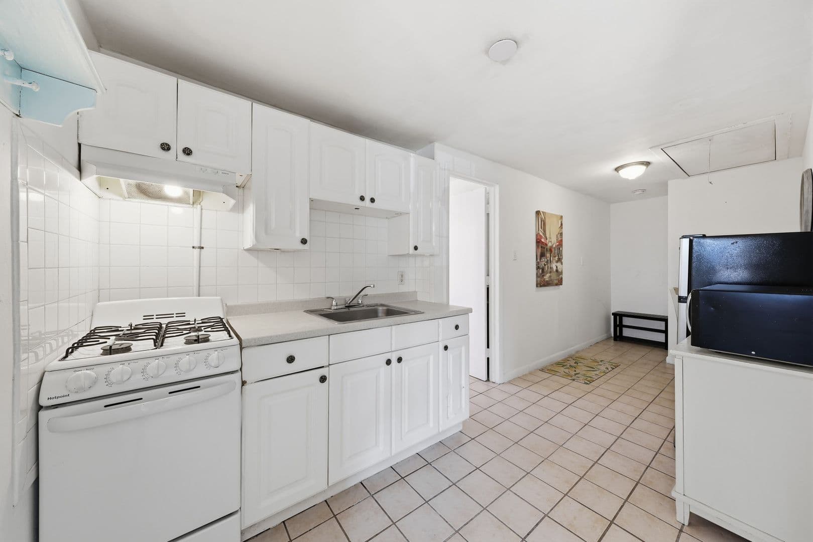Somers Point Apartment: 805 W New York Ave