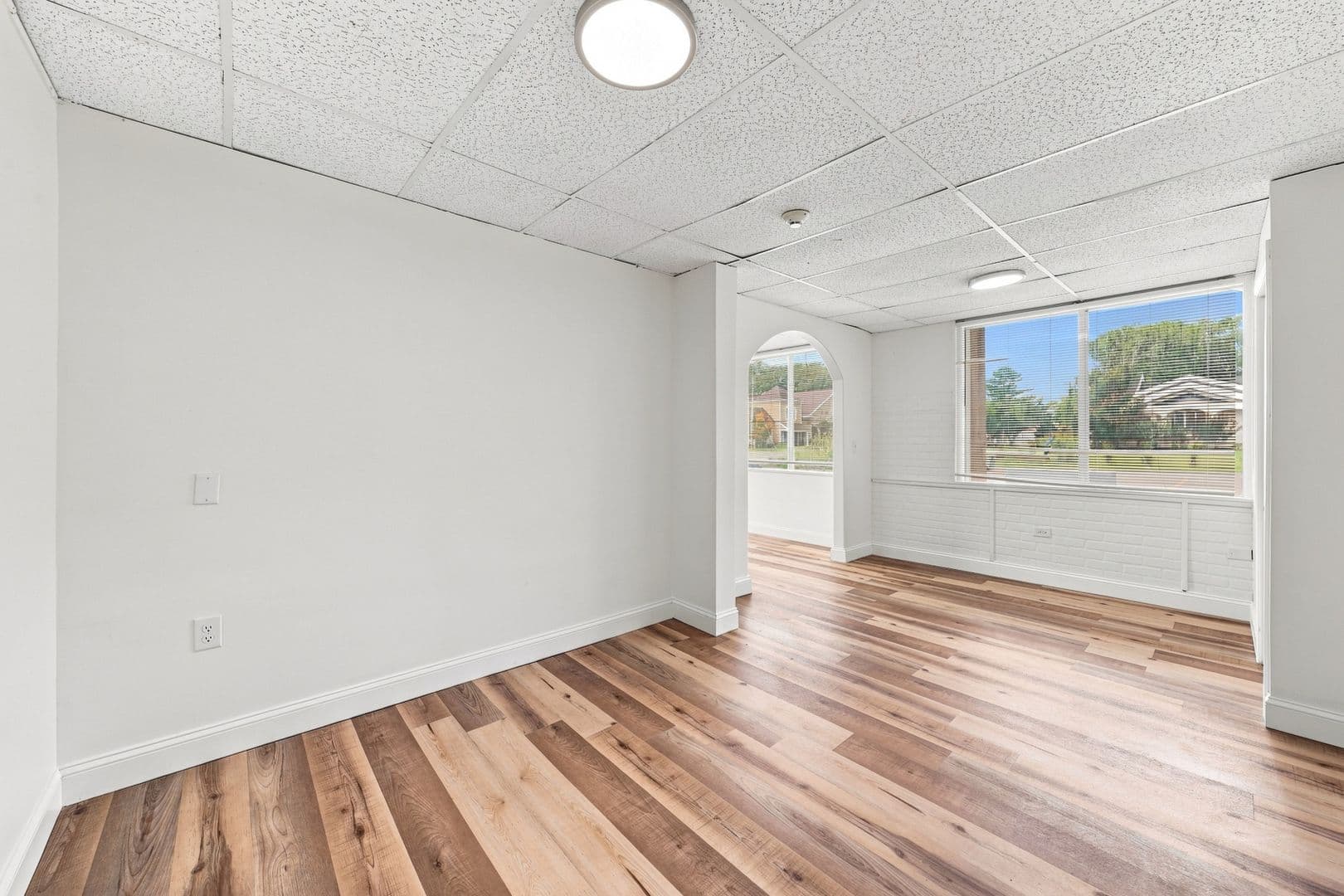 Somers Point Apartment: 805 W New York Ave