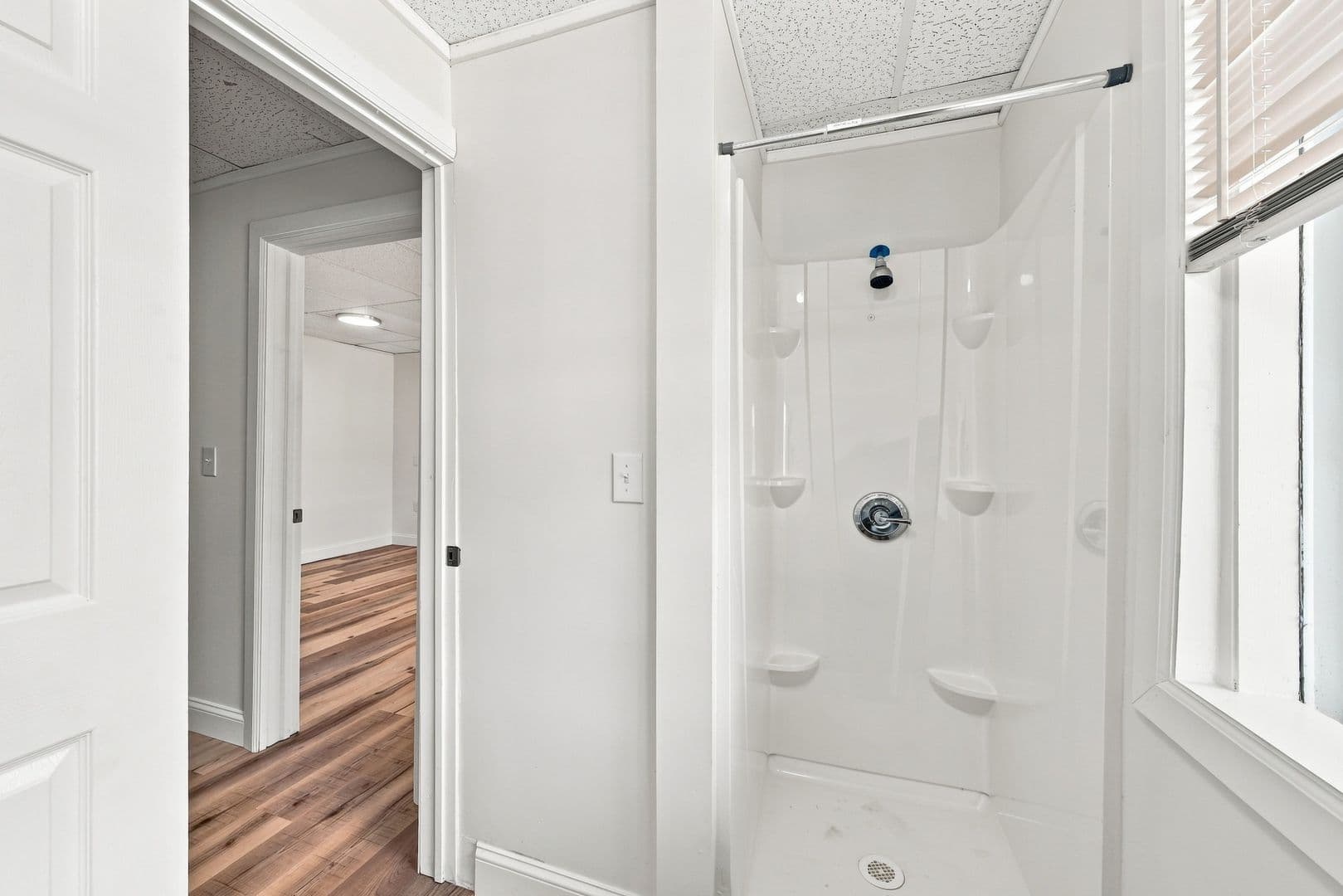 Somers Point Apartment: 805 W New York Ave