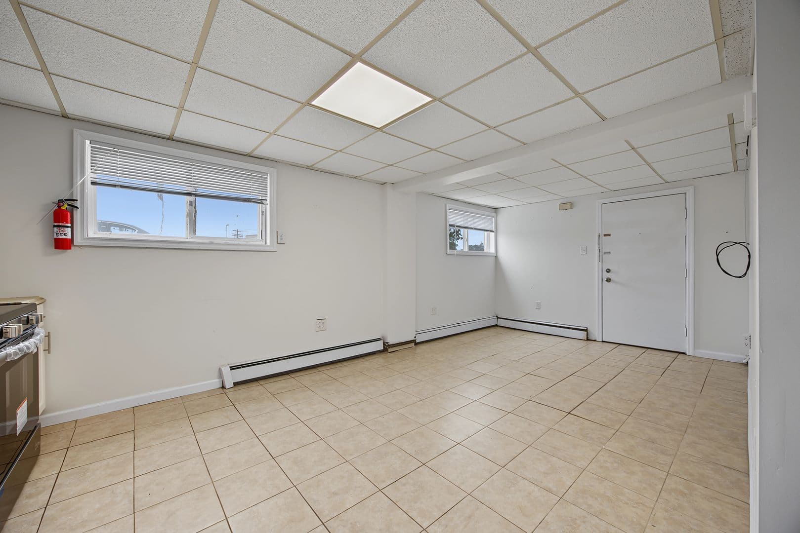 Somers Point Apartment: 1 Braddock Ave