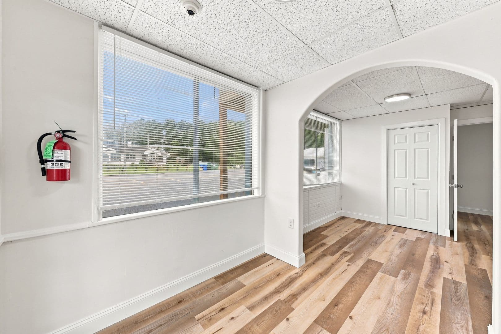 Somers Point Apartment: 805 W New York Ave