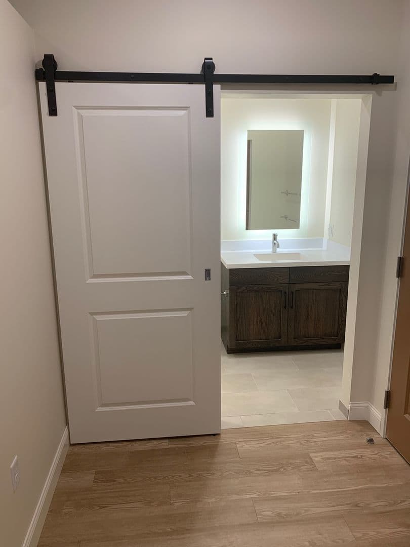 Duluth Apartment: 333 N.1st Ave. West,