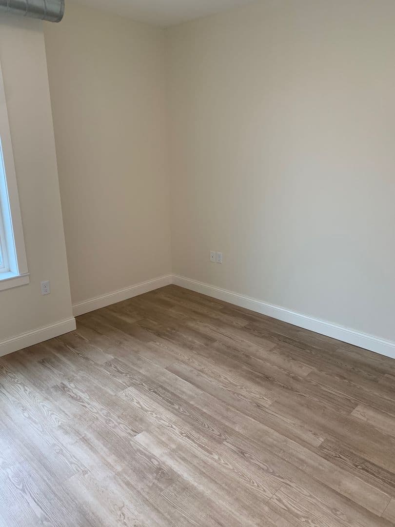 Duluth Apartment: 333 N.1st Ave. West,