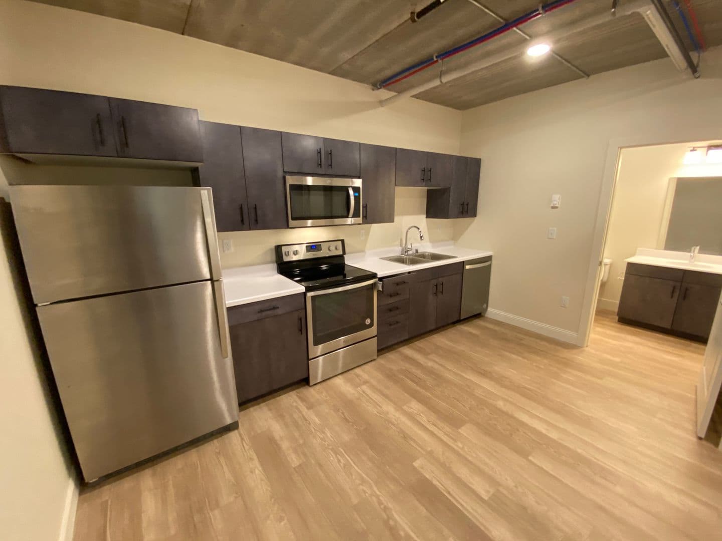 Duluth Apartment: 333 N.1st Ave. West,