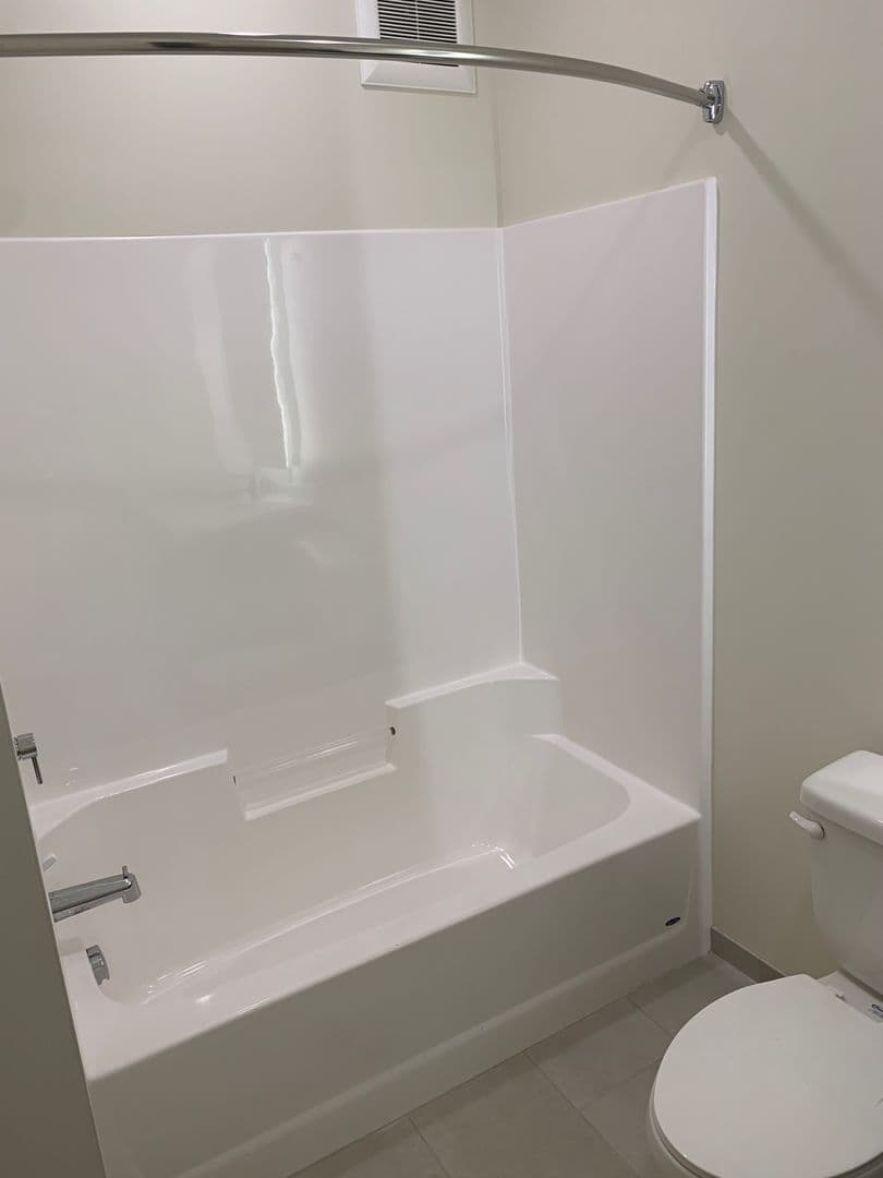 Duluth Apartment: 333 N.1st Ave. West,