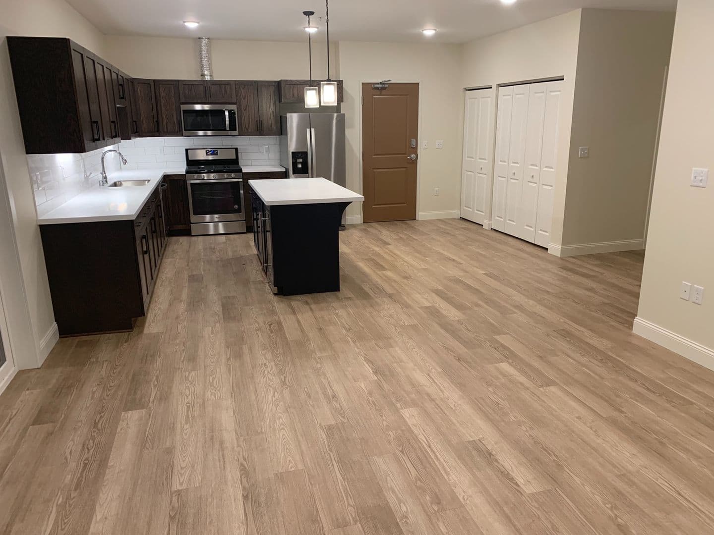 Duluth Apartment: 333 N.1st Ave. West,