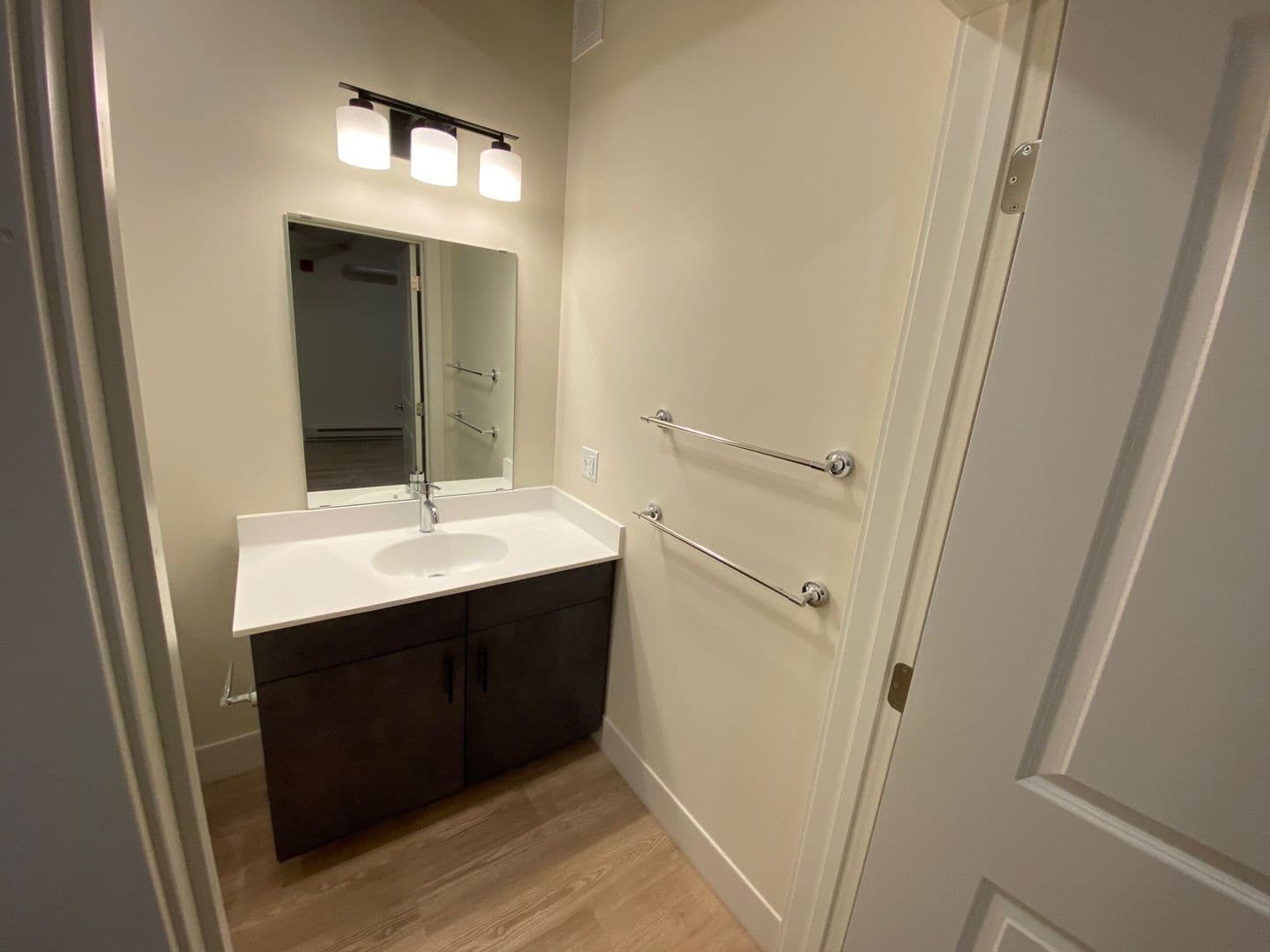 Duluth Apartment: 333 N.1st Ave. West,