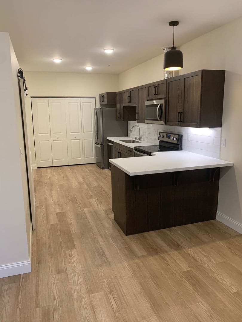 Duluth Apartment: 333 N.1st Ave. West,