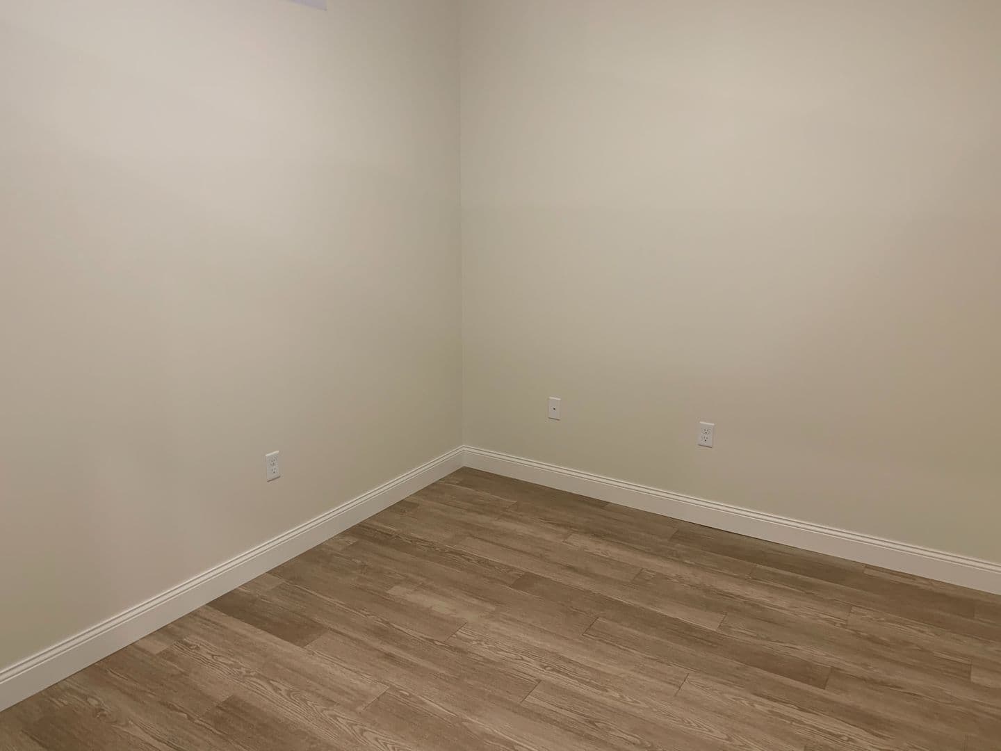 Duluth Apartment: 333 N.1st Ave. West,