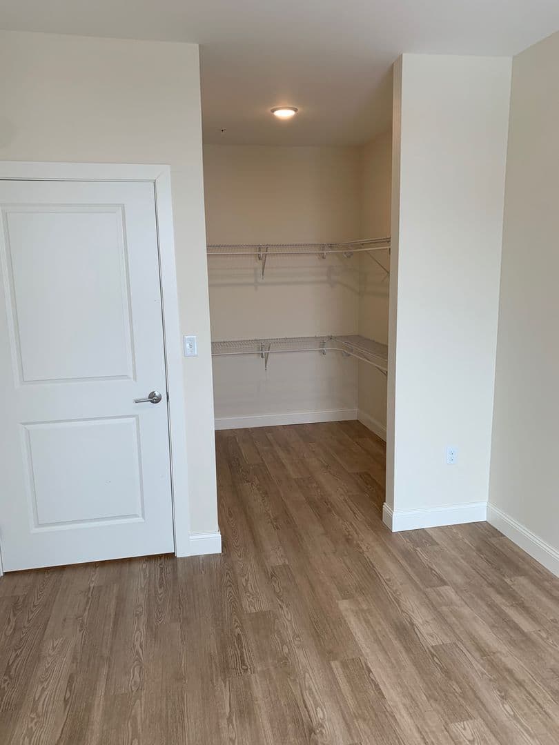 Duluth Apartment: 333 N.1st Ave. West,