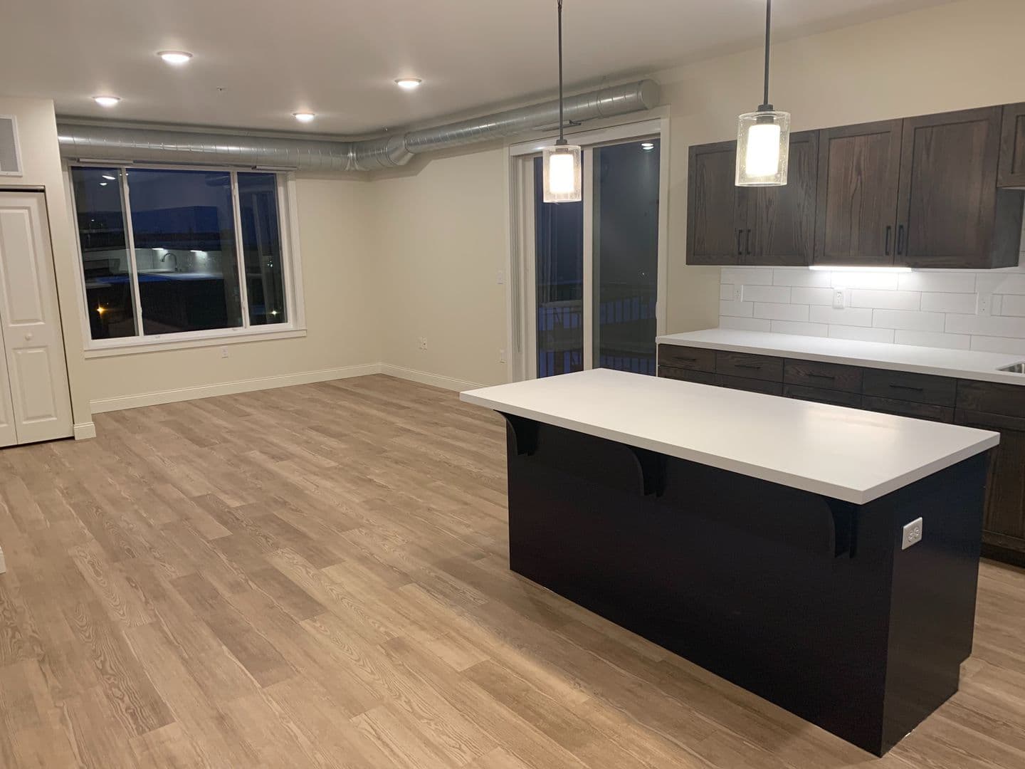 Duluth Apartment: 333 N.1st Ave. West,
