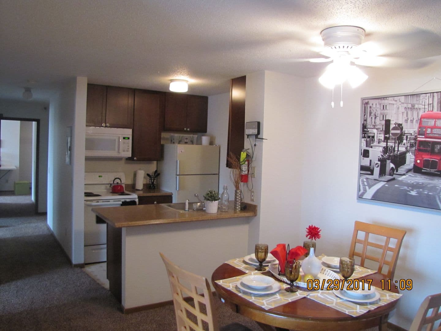 White Bear Lake Apartment: 3515 Century Ave N.