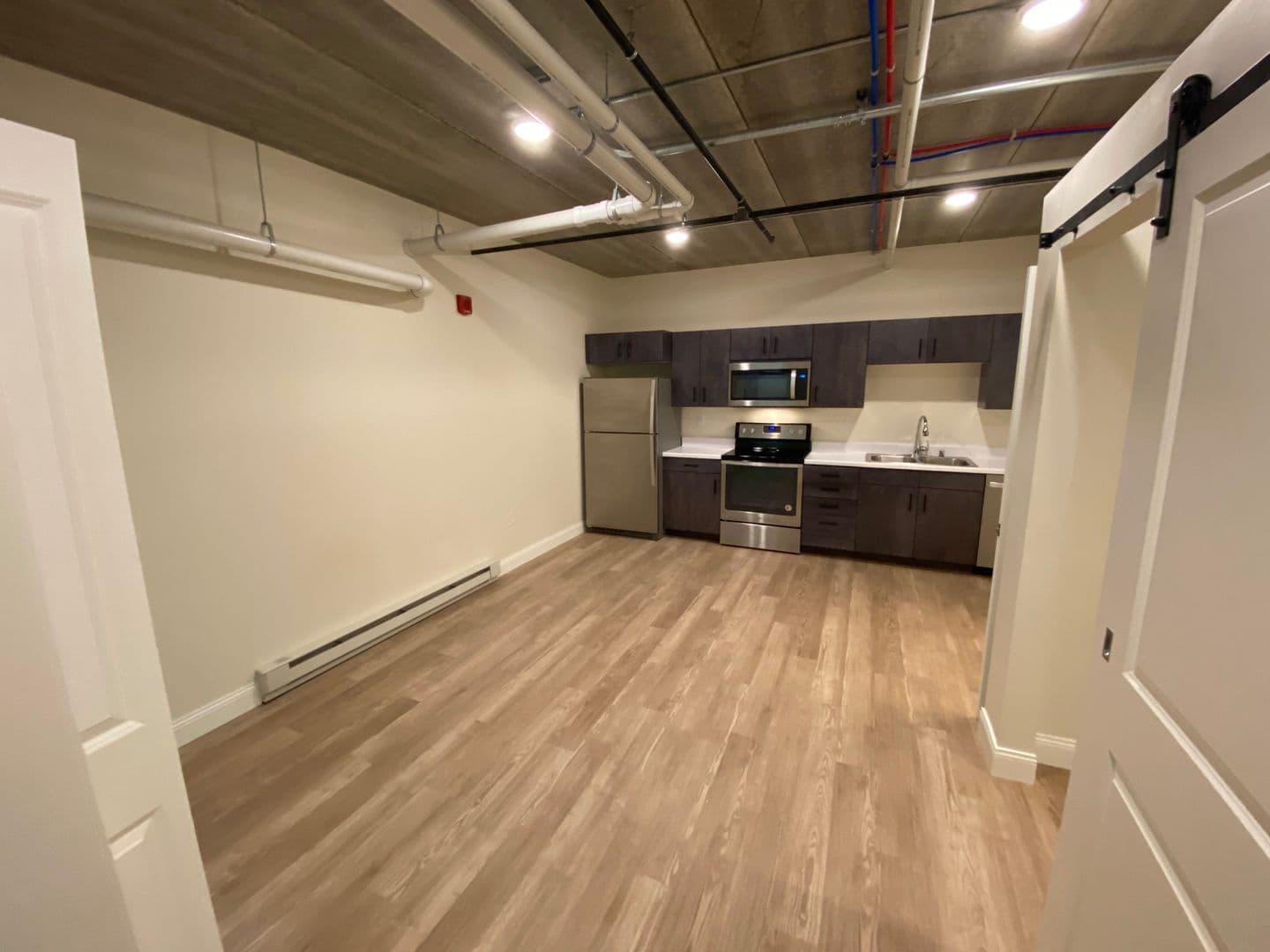 Duluth Apartment: 333 N.1st Ave. West,