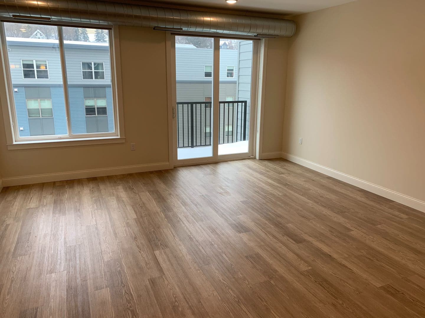 Duluth Apartment: 333 N.1st Ave. West,