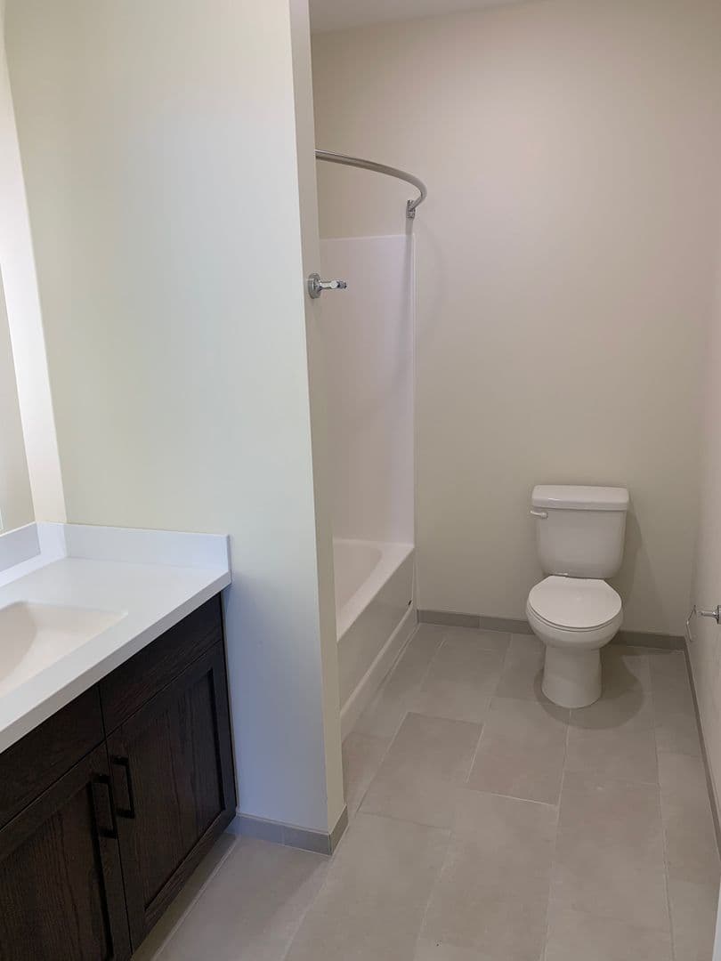 Duluth Apartment: 333 N.1st Ave. West,