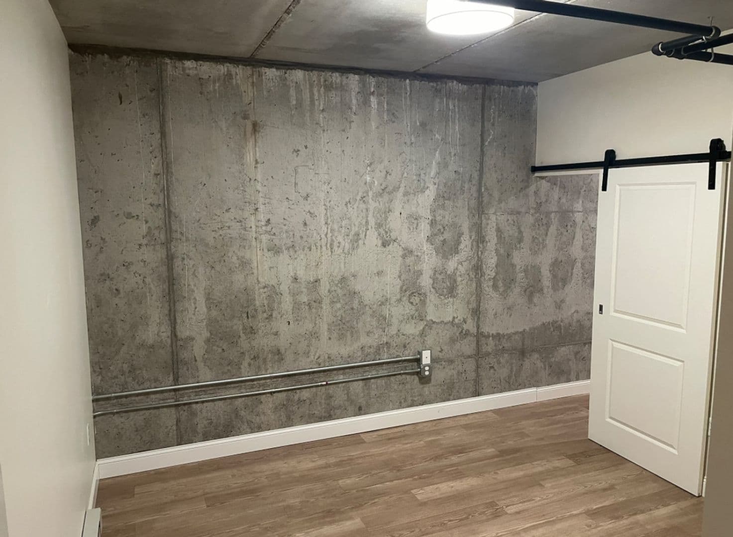 Duluth Apartment: 333 N.1st Ave. West,