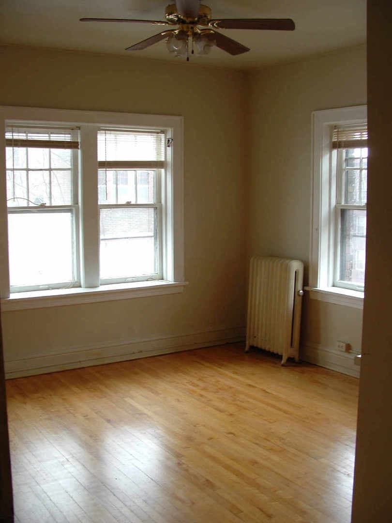 Minneapolis Apartment: 1905 Stevens Ave So.