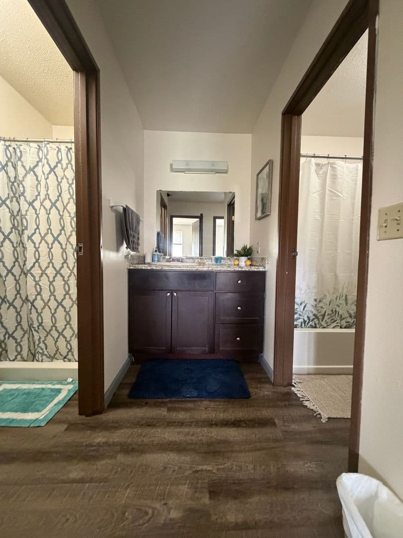 White Bear Lake Apartment: 3515 Century Ave N.