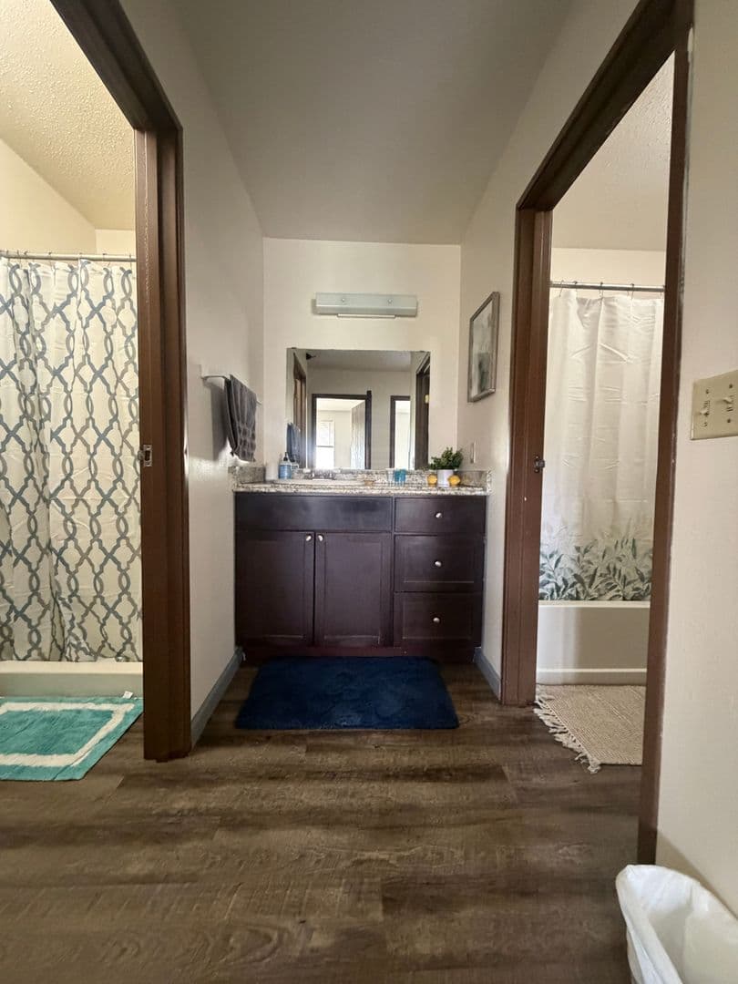 White Bear Lake Apartment: 3515 Century Ave N.